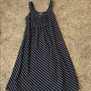 Maternity dress size small